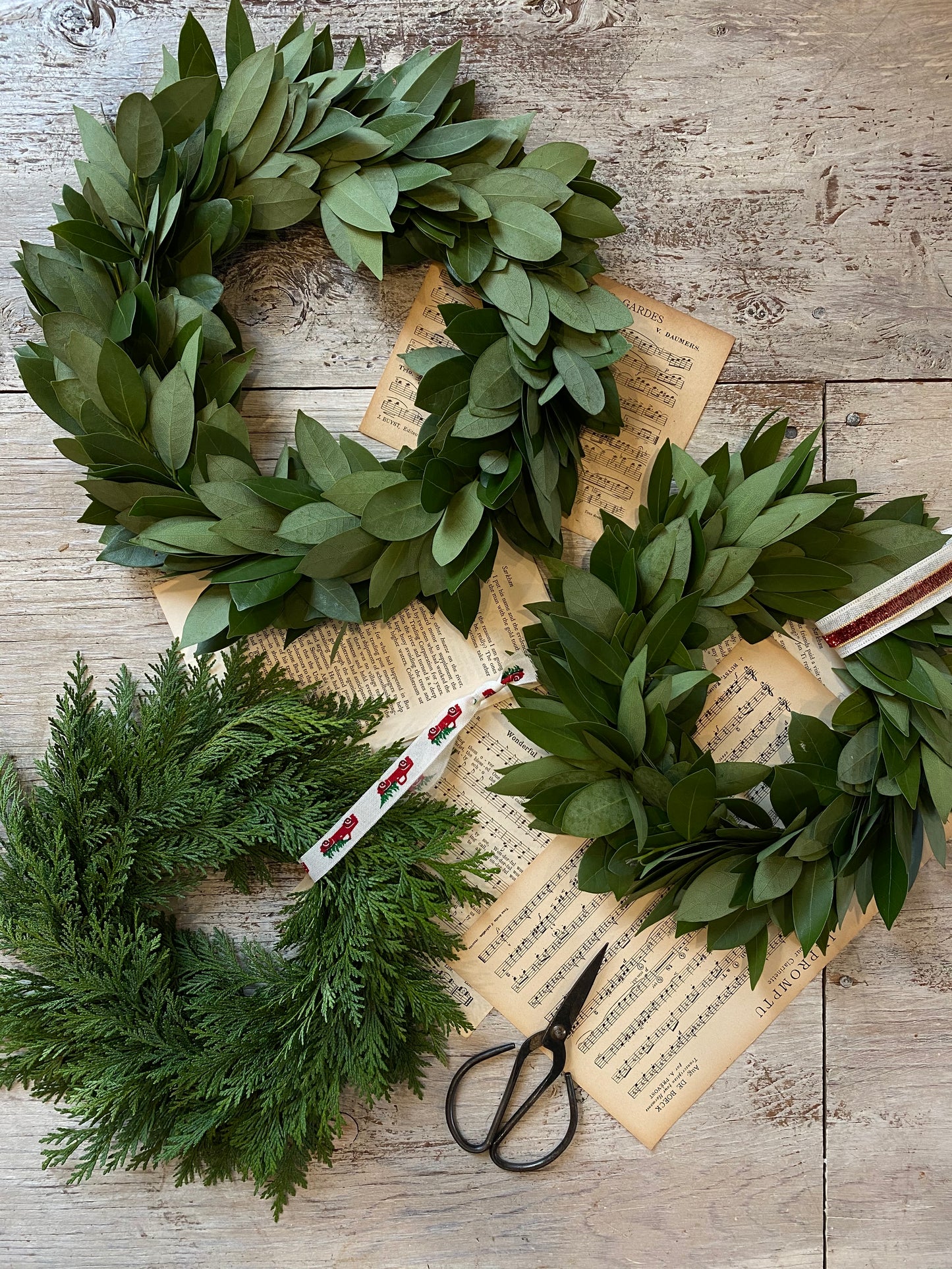 mini fresh bay wreath